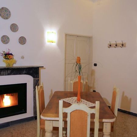 Апартаменти Casa Francesca Torre Saracena Дольчедо Екстер'єр фото