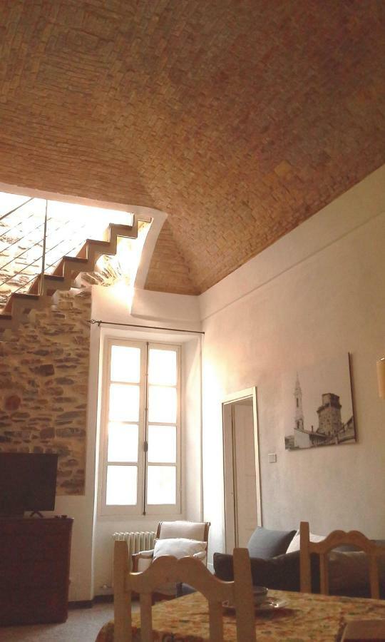 Апартаменти Casa Francesca Torre Saracena Дольчедо Екстер'єр фото